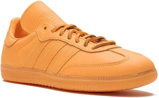 Adidas Superstar low-top sneakers White