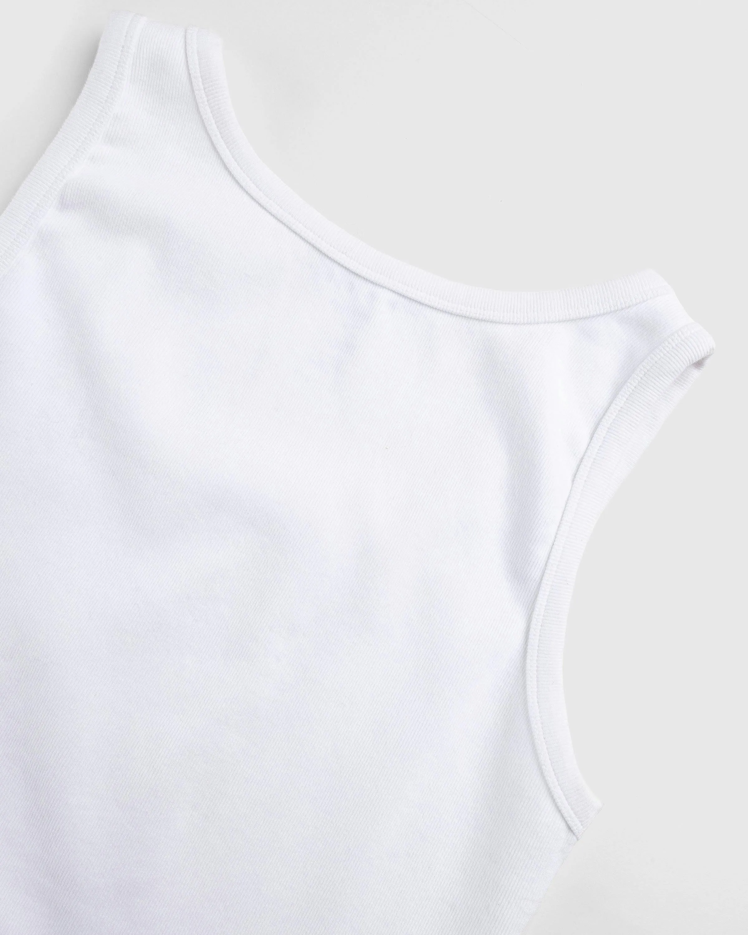Highsnobiety HS05 – 3 Pack Heavyweight Tank Top White | Highsnobiety Shop