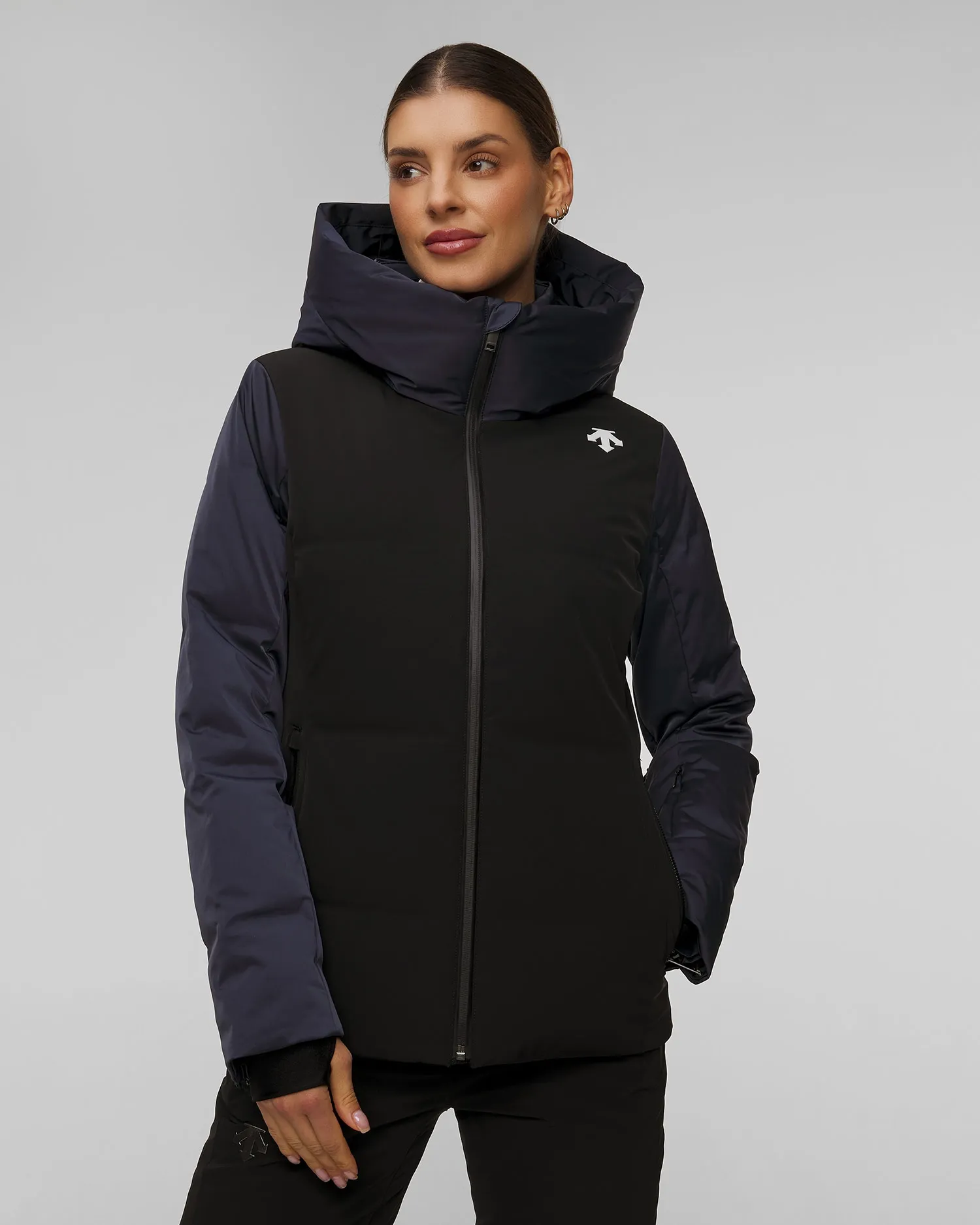 Women's down jacket Descente SampleDWWYGK23Y-blk